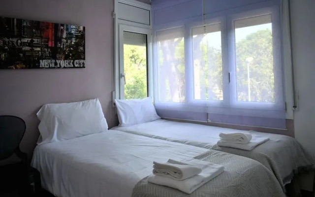 Shikara Be my Guest Castelldefles