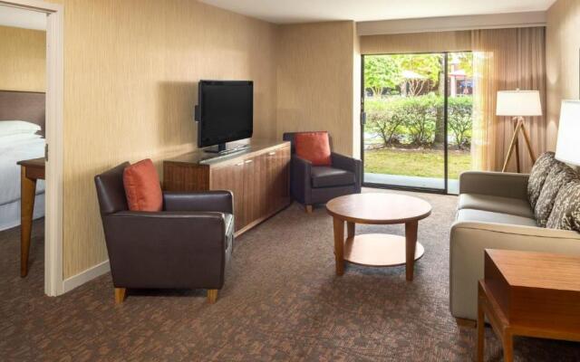 Sheraton Vancouver Airport Hotel