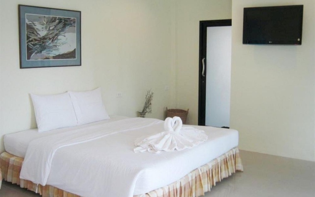 Lipe Resort