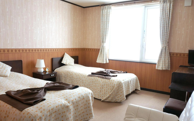 Petit Hotel Blaneneige – Guest Rooms – Nakafurano