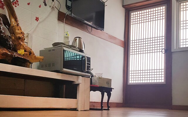 Jeonju Harokdang Pension