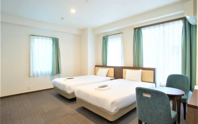 Shin Yokohama Sk Hotel – Guest Rooms – Yokohama