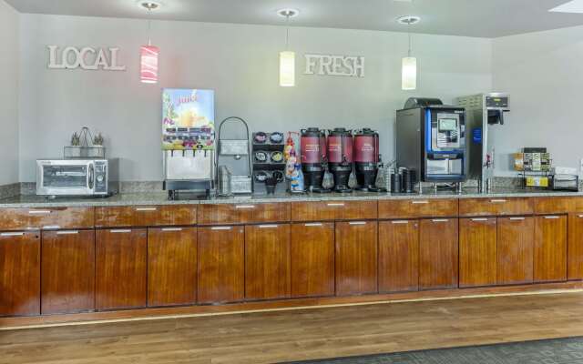 Best Western Plus Peppertree Inn At Omak