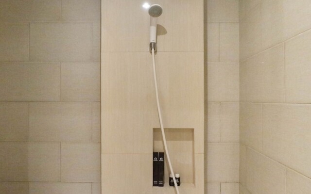 Modern Look Studio at Apartemen Superm