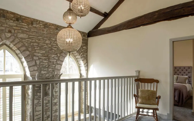 Old Chapel House