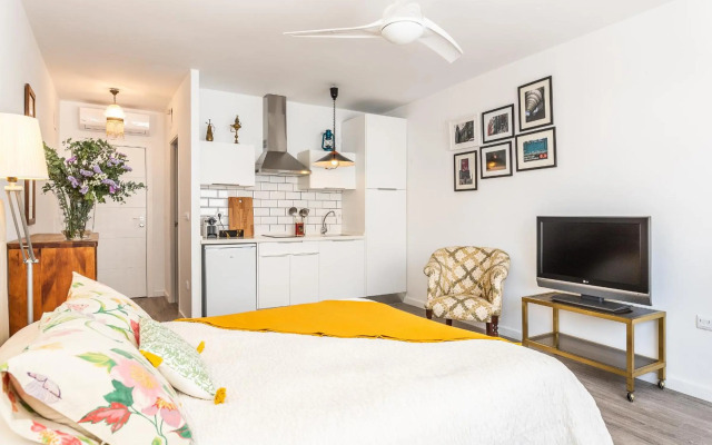 BNBHolder Cosy I SEVILLA CATHEDRAL