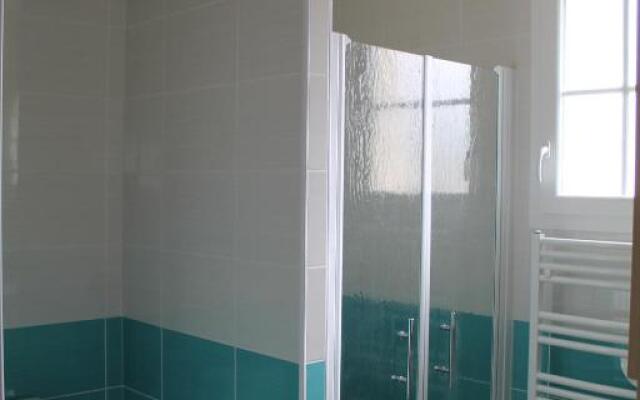 18B Rue Winston Churchill