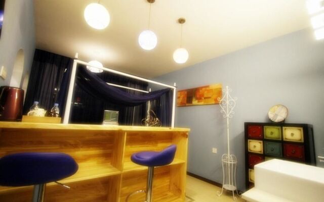 Dali Harbour Plaza Holiday Inn
