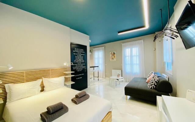 Syntagma Square: Amazing Cozy Studio - Whale