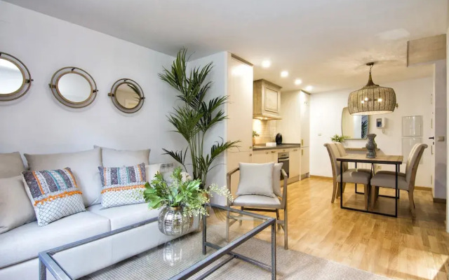 Alhambra Dreams - Luxury & Romantic