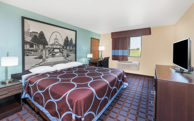 Super 8 by Wyndham Okawville