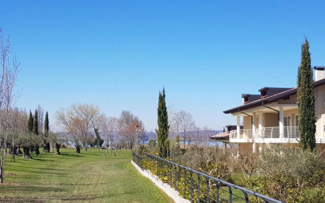 Luxury Apartments Beauty Gardens