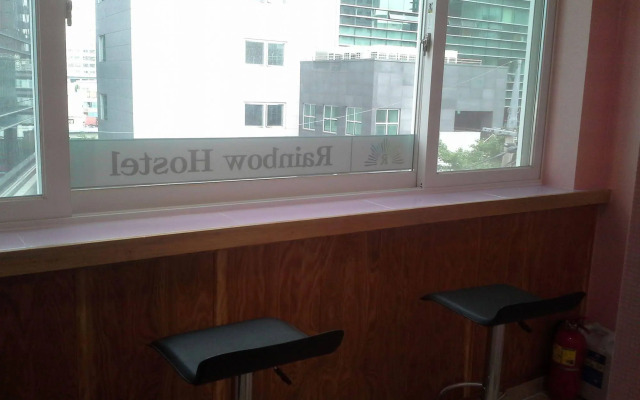 Rainbow Hotel Myeongdong