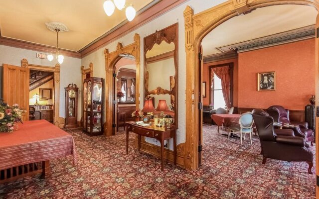 The Kalamazoo House Bed & Breakfast