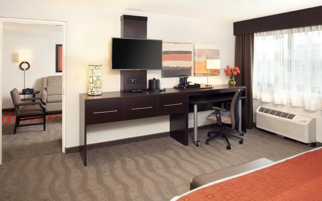 Hampton Inn Newark Airport