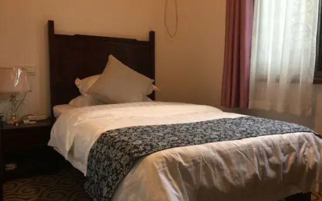 Jinglan wuzhenyuan Xiaoxiao courtyard B & B
