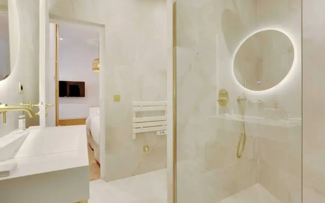 Amazing Studio - 2P - Arc de Triomphe