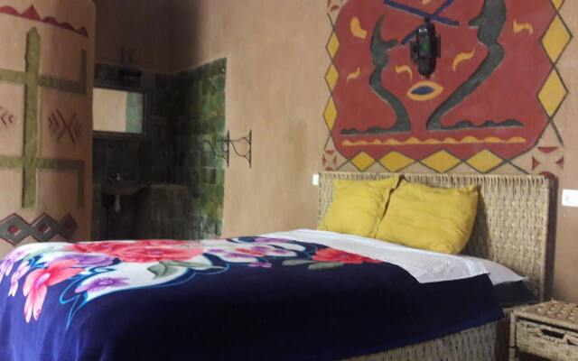 Hotel Camping Hamada du Draa