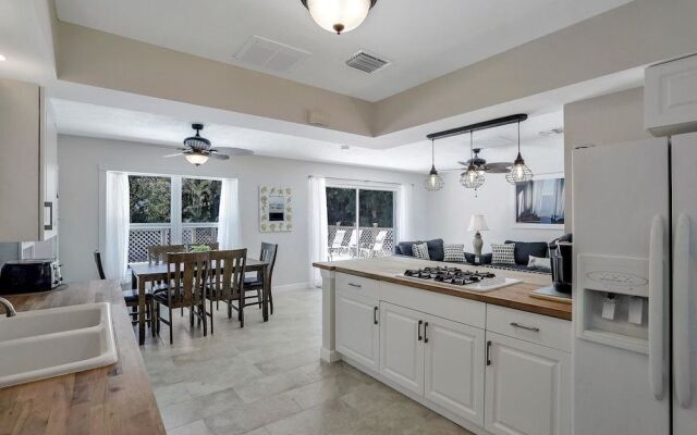 Skylark Avenue Pool Home