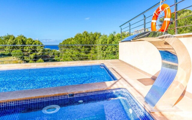 Villa - 4 Bedrooms with Pool, WiFi and Sea views - 108773