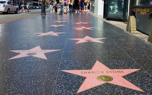 Hollywood and Highland Hotel and Hostel