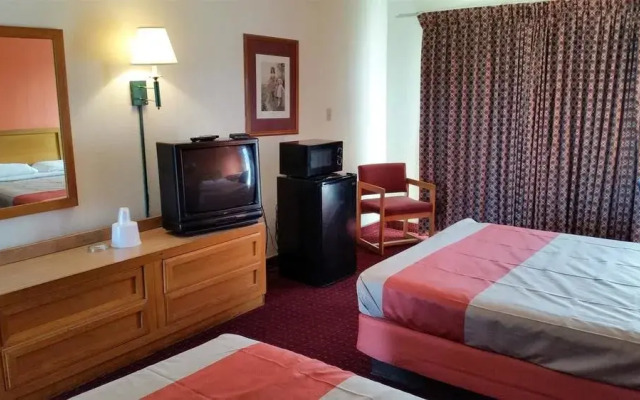 Motel 6-Opelousas, LA