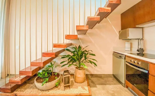 Cozy 2 BR Penthouse With Private Terrace and Jacuzzi