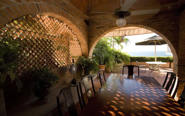 Quinta Maria Cortez Beach Hotel