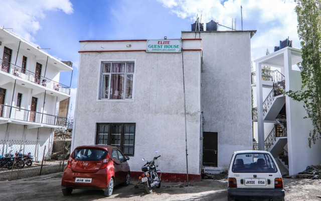 OYO 29314 Elita Guest House