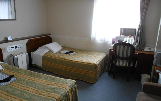 Terminal Art Inn