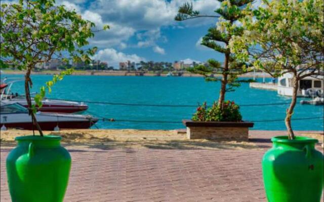 sea view apartment in Porto Marina