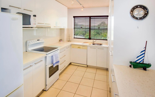 Tradewinds Apartments