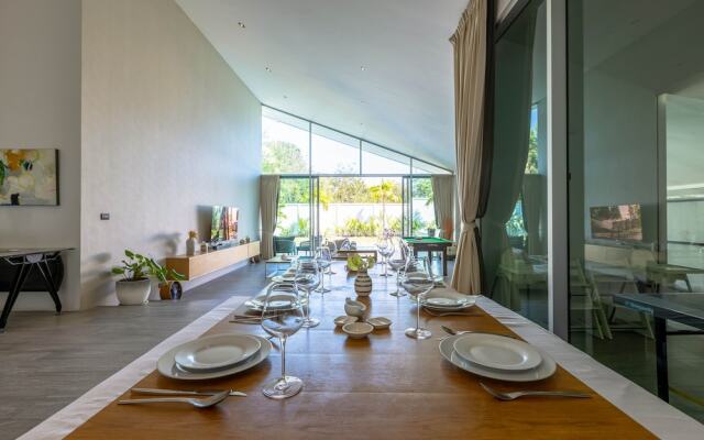 Large Private Pool Villa with 7 BR 7B