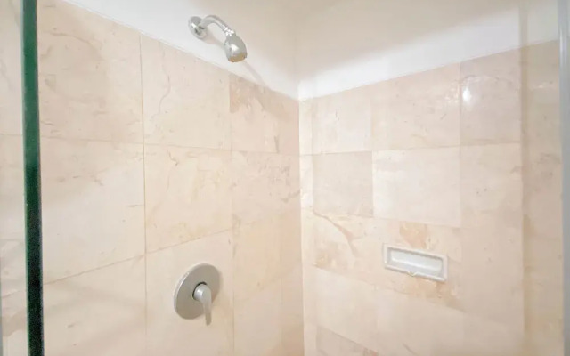 The Metropolitan Manor 1Br At Braga City Walk Apartment