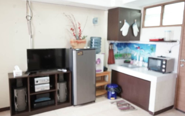 Apatel Green Park View Tower E 1219