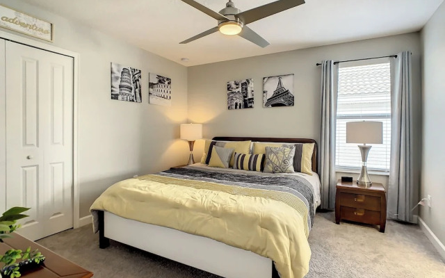 Family Villa Themed Rooms Near Disney