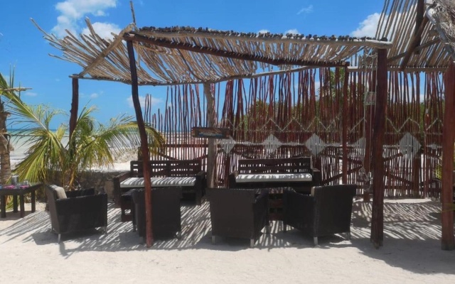 Ensueño Holbox and Beach Club