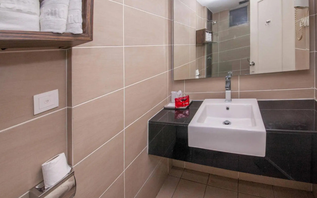 OYO Rooms Bundusan Commercial Centre