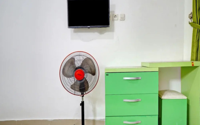 OYO Life 92919 Kost Wijaya Kusuma Lake Syariah