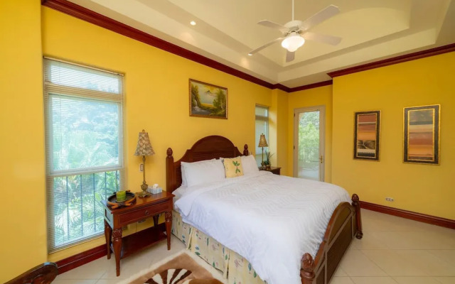 Bella Vista 8B 3 Bedr 3 1 2 Bath