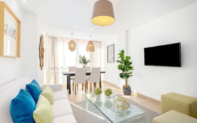 Fabulous 3BD Apartment in the Center of Marbella 2 Minutes From the Beach. Alonso de Bazan