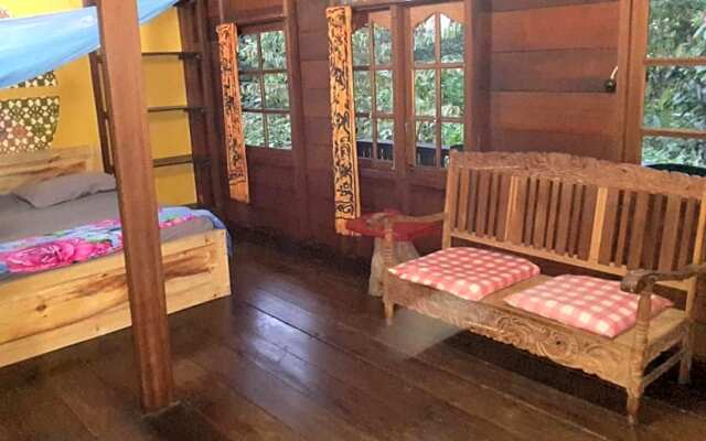 Liberta Homestay