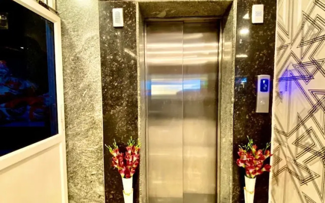 Hotel Sky Park - Airport Zone