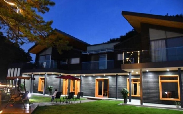Tianzhu Mountain and Sea Heart Inn