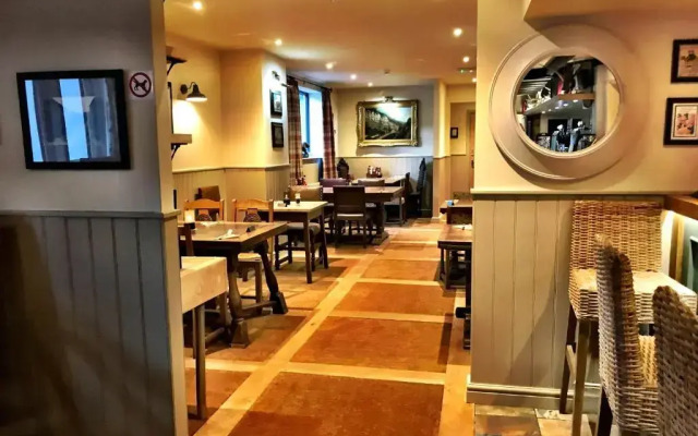 The Moon Inn at Stoney Middleton