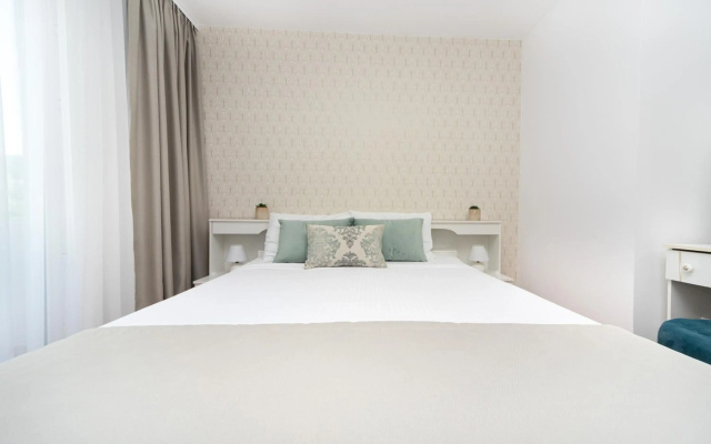 Adeona apartments