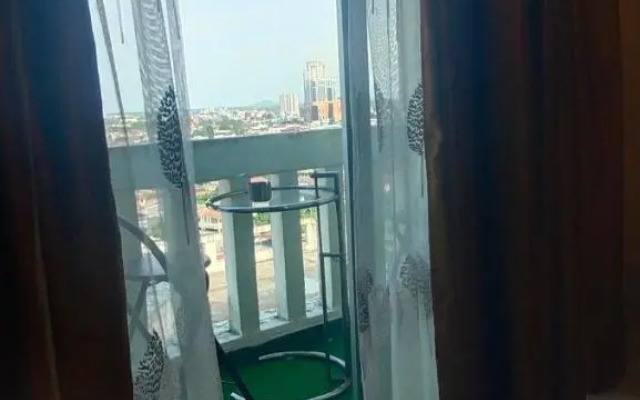 Cmk Studio Apartmen Ktc