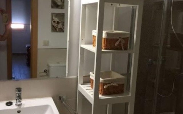 106076 - Apartment in Zahara de los Atúnes