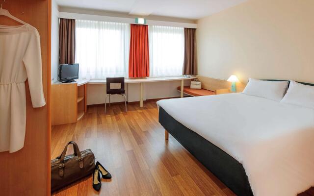 ibis Berlin Messe