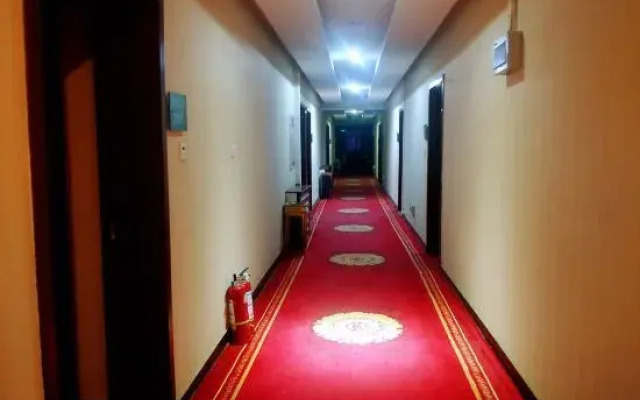 Zhaojun Hotel